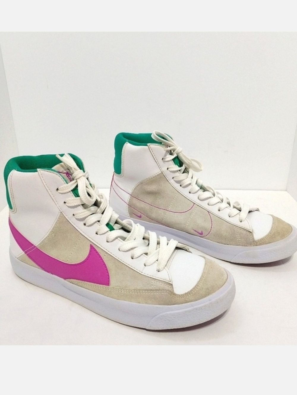 Nike Blazer Mid 77 GS Dance Sneakers, Size 7Y|8.5W|EUR 40‎